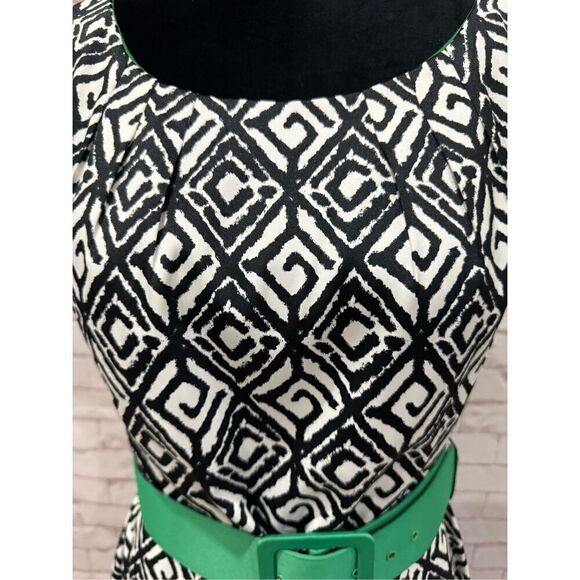 Dressbarn black and white pattern belted dress polyester size 10 - Picture 4 of 10